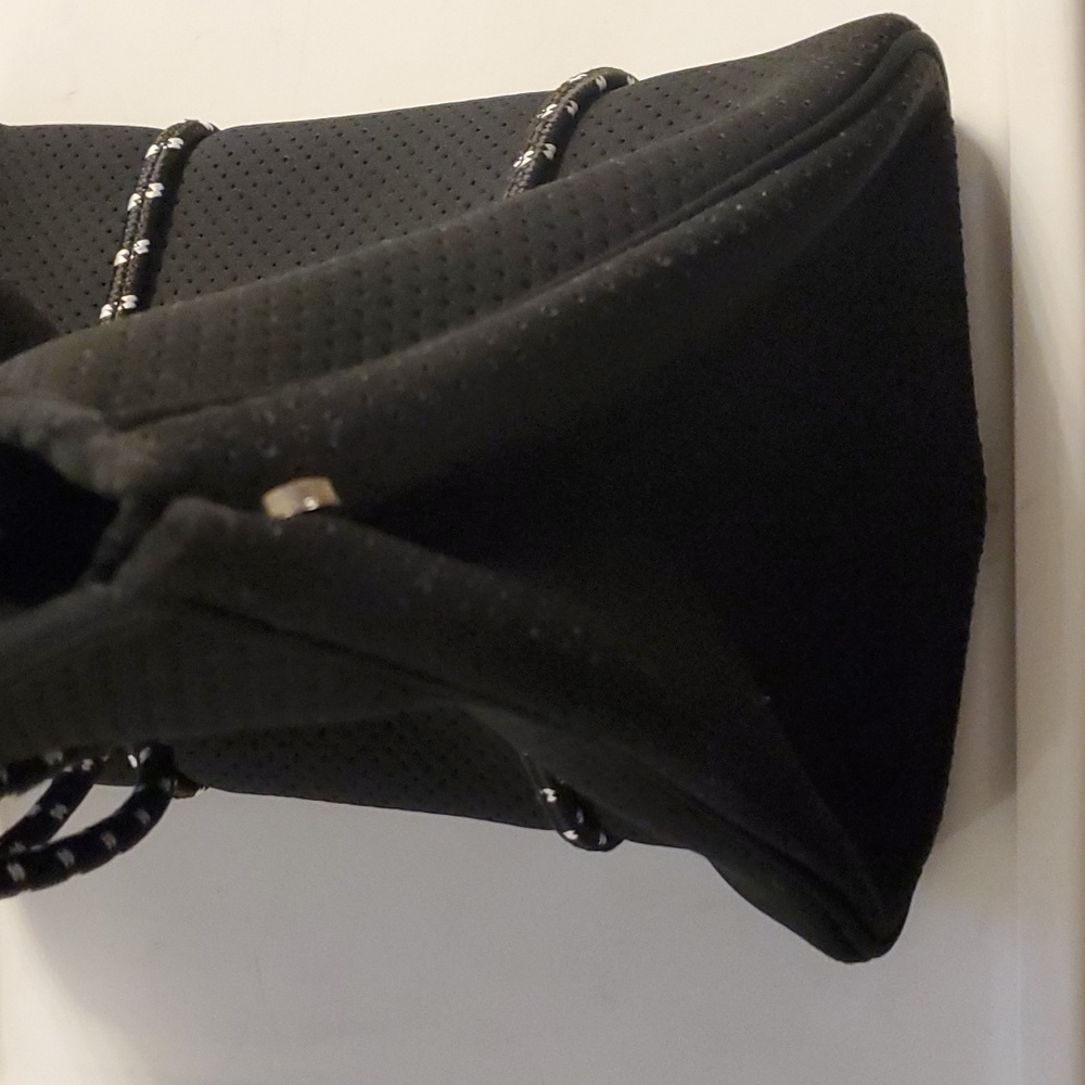 Large Neoprene Tote - Picture 3 of 10